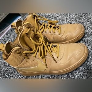 Nike ebernon mid winter